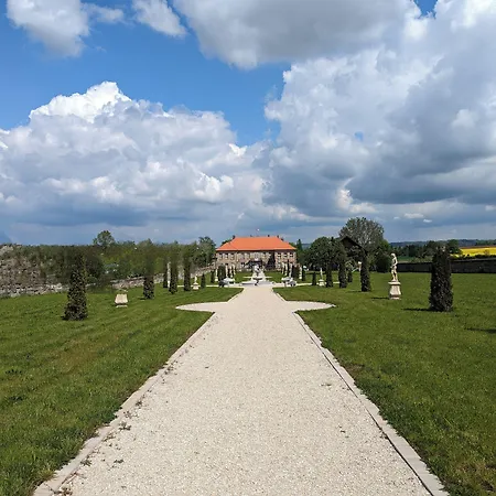 Отель Schloss Colmdorf
