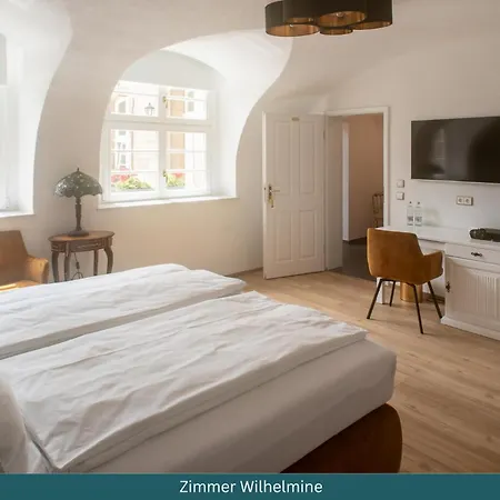 Schloss Colmdorf Hotel