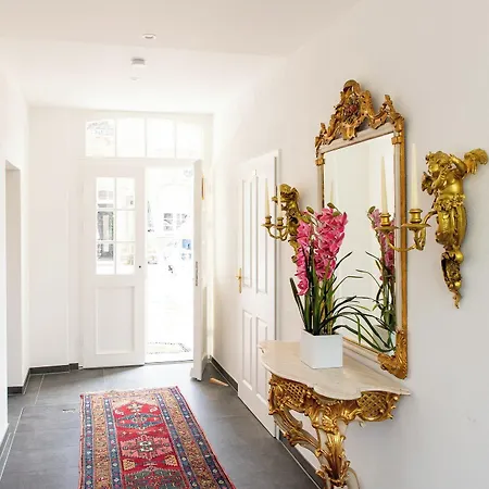 מלון Schloss Colmdorf